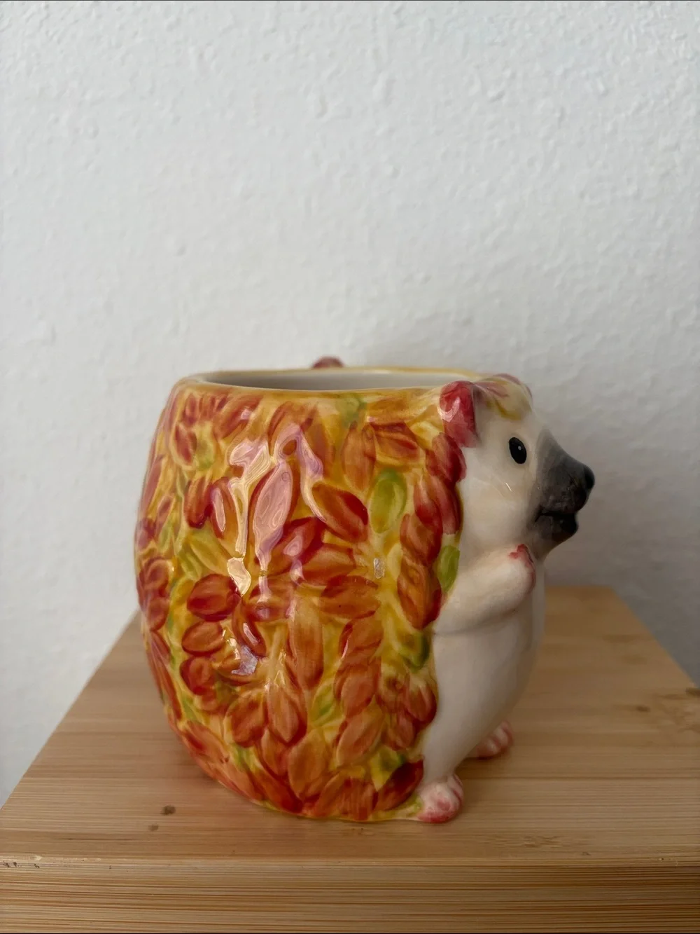 Pier 1 Ceramic Hedgehog Mug in Cream and Autumn Leaf Colors